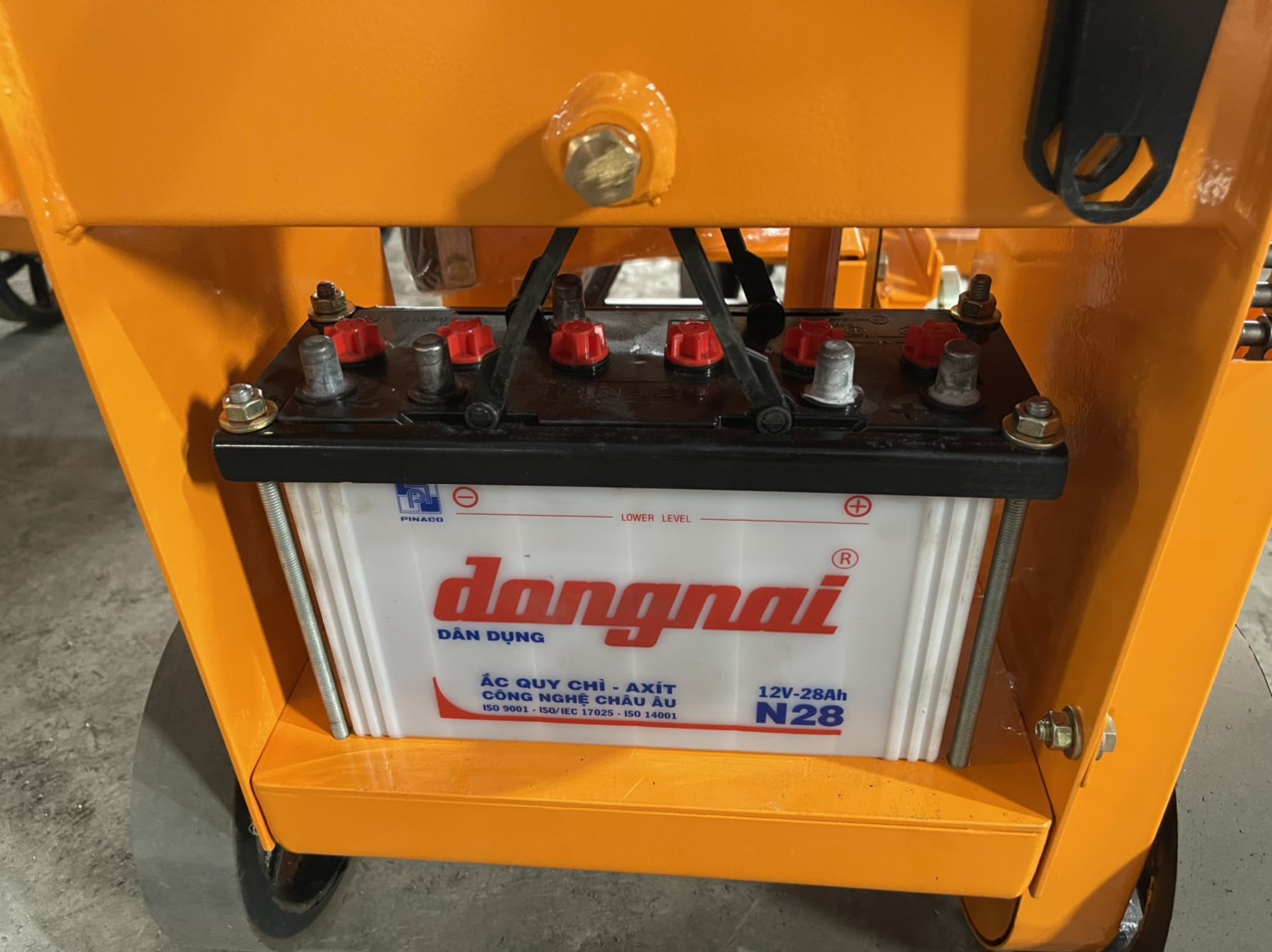 Máy cắt bê tông KC16X
