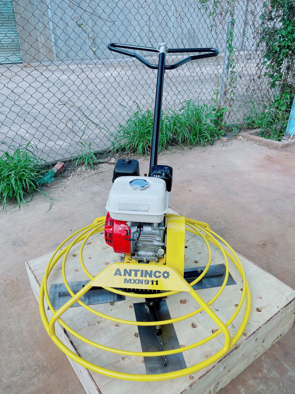 Máy xoa nền tua nhanh ANTINCO MXN911