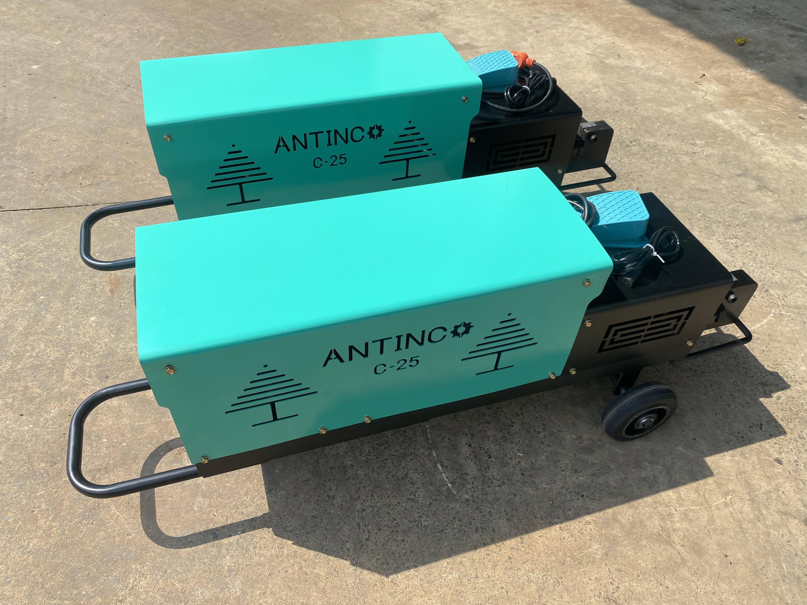 MÁY CẮT SẮT D25 ANTINCO